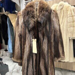 long racoon, classic style, dark skins, good condition 799$ large